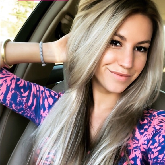 Meet your Posher, Megan - Picture 1 of 1